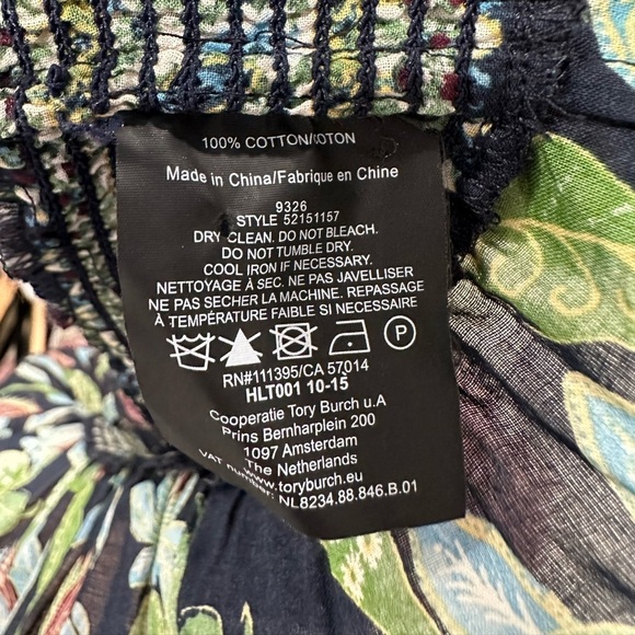 Tory Burch Off-the-Shoulder Tropical Floral Prints Smocked Top - Picture 4 of 5